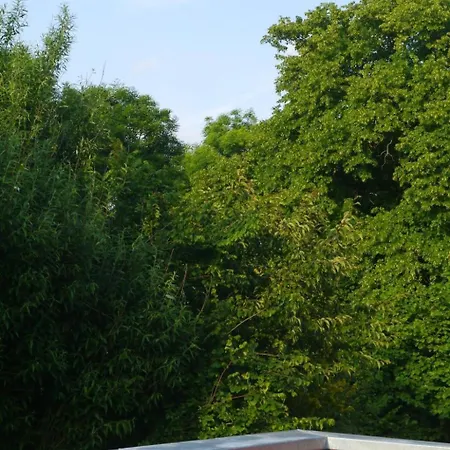 아파트 Landgut Mit Dachterrasse By Interhome *