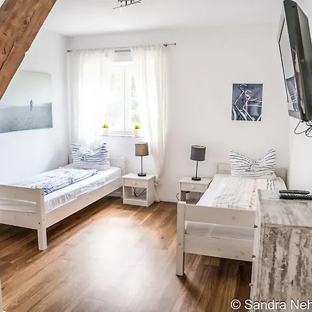 شقة Landgut Mit Dachterrasse By Interhome *